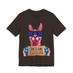 Cancelame Esssssta satirical t-shirt with bold Spanish text and llama design by La Llama Politically Incorrect Club